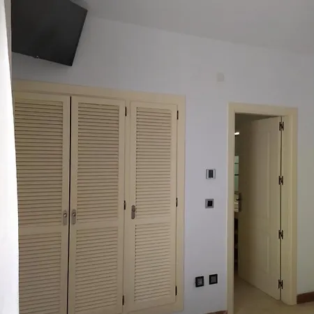 Atico Espectacular En Casco Antiguo De 아파트