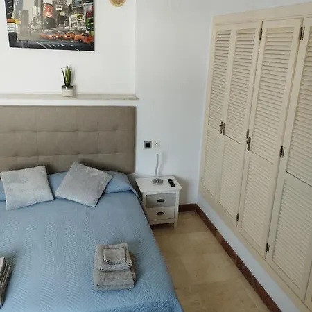 Atico Espectacular En Casco Antiguo De * 마르베야